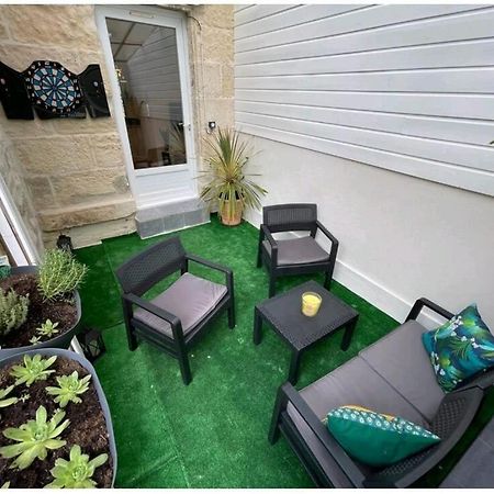 Апартаменти Le Petit Poitevin -Hyper Centre - Wi-Fi- Netflix Gratuit Ніор Екстер'єр фото